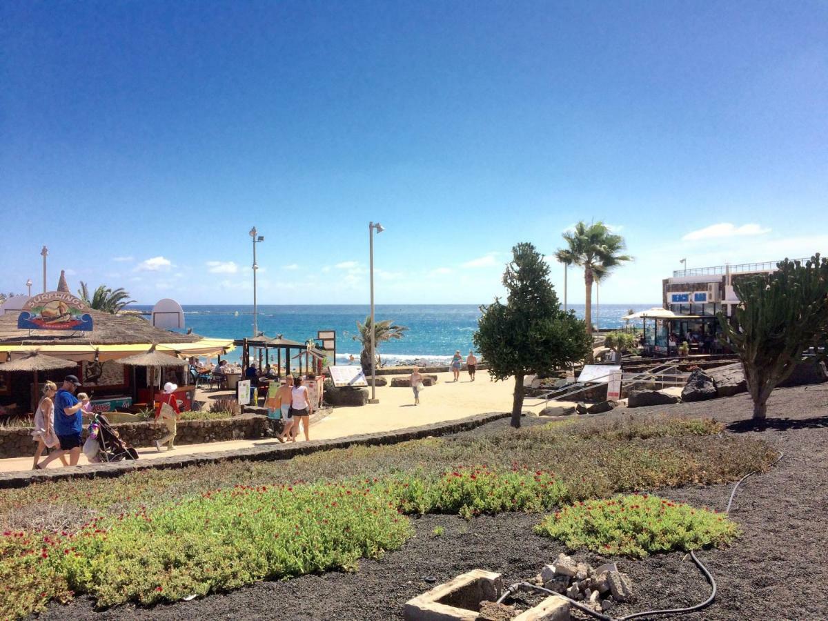 Grand House "Cucharas Beach" Costa Teguise Bagian luar foto